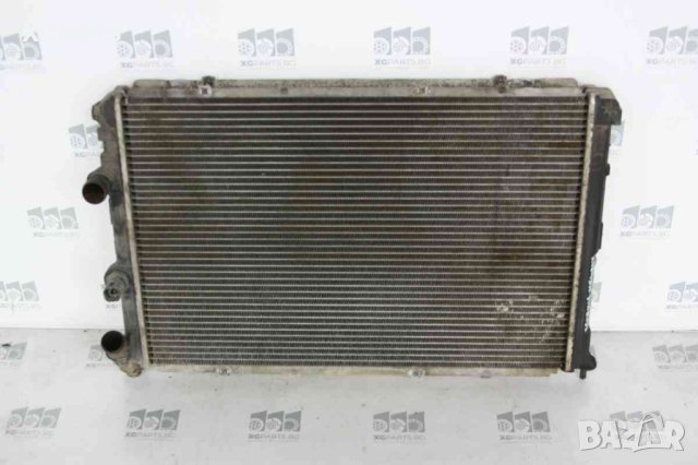  Воден радиатор за Renault Megane Scenic 1.6i 90к.с. (1996-2001), снимка 1 - Части - 41685171