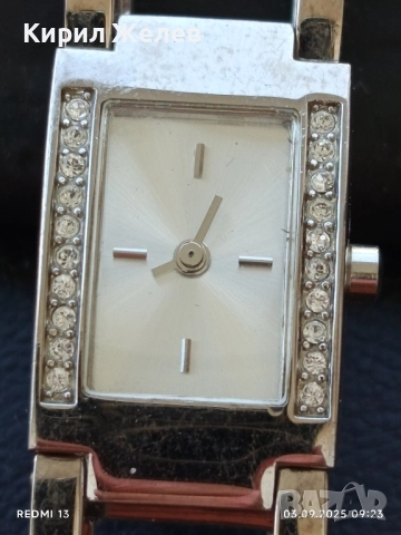 Красив дамски часовник AVON перфектен стилен дизайн 41236, снимка 3 - Дамски - 51587758