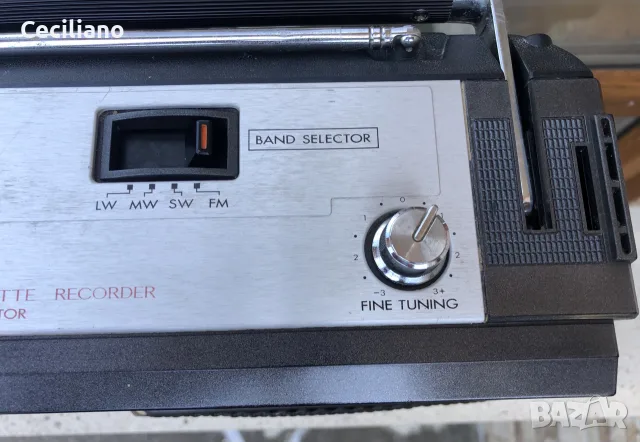 JVC RC-636L (1978)–Напълно оригинален и работещ!, снимка 11 - Радиокасетофони, транзистори - 55774142