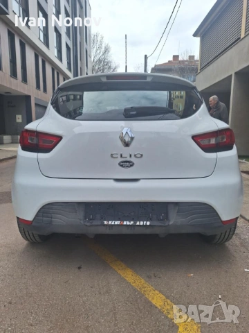 Renault Clio в перфектно състояние!, снимка 8 - Автомобили и джипове - 53735020