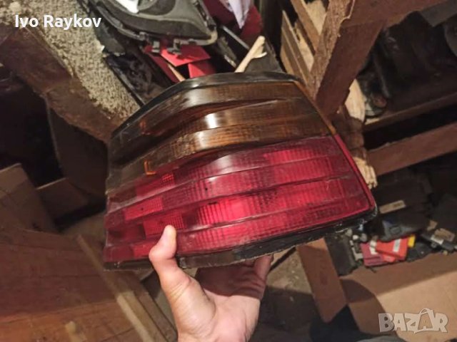 Заден ляв и десен стоп за Mercedes W124, снимка 2 - Части - 44276413