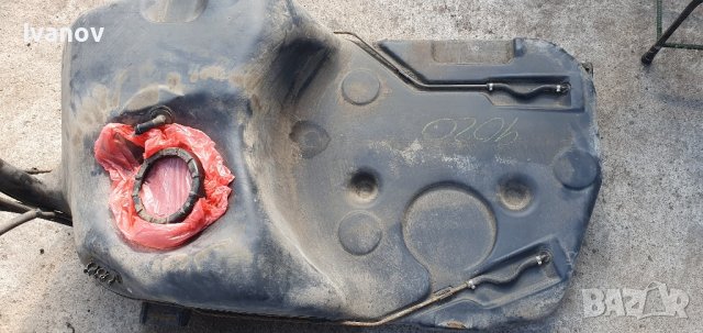 Резервоар за бмв е34 бензинов Резервоар за гориво бмв е 34, снимка 4 - Части - 42519523