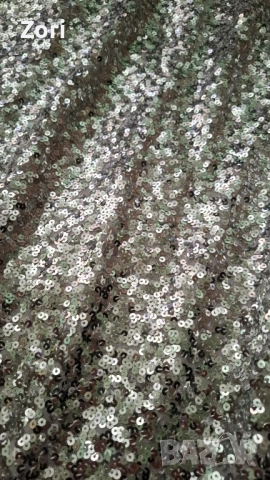 ВПЕЧАТЛЯВАЩА рокля, цялата в сребристи пайети, снимка 3 - Рокли - 52585391