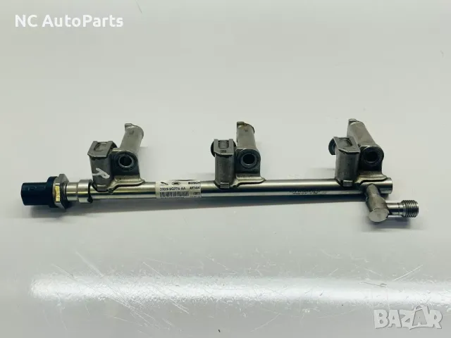 Горивна рейка дясна за ЯГУАР JAGUAR F-TYPE X152​ 3.0 бензин V6 DX23-9G774-AA 0261555120 BOSCH 2015