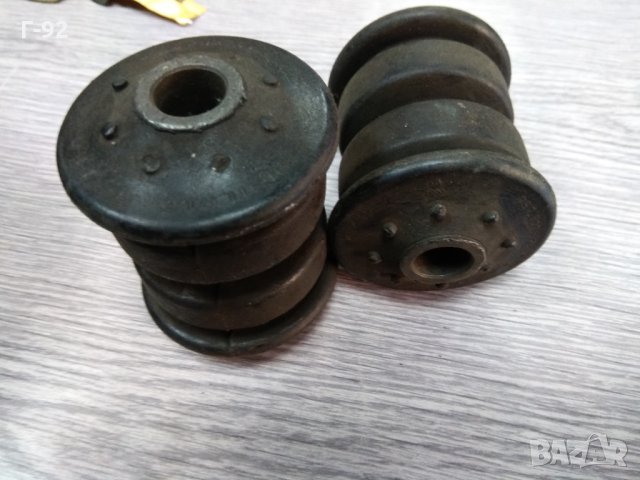 291511171C**NEU**VAG**VW LT  LT 28-55 **Втулка, ресор Задна  ( 14мм)**05.1975-07.1997, снимка 4 - Части - 34790901