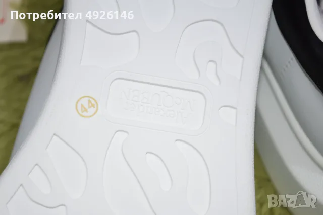 ЧИСТО НОВИ! Alexander McQueen кецове, снимка 6 - Маратонки - 55754081