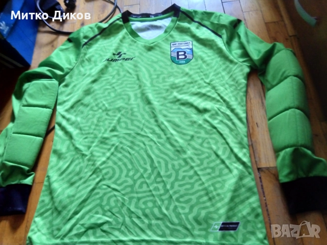 Витоша Бистрица вратарски футболен комплект марков на Джампер №12 размер С-М, снимка 8 - Футбол - 52053634