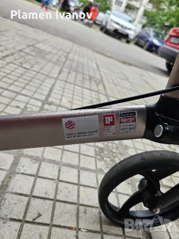 Сгъваема Професионална Проходилка за болни и възрастни хора със стойка за бастун и седалка , снимка 5 - Проходилки - 50166977