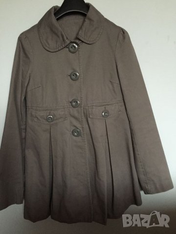 Дамско манто BERSHKA оригинал, size М, 100% памук, плътна материя, много запазено, без забележки