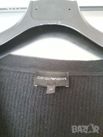 Оригинална дамска жилетка Emporio Armani, снимка 2 - Жилетки - 42064598