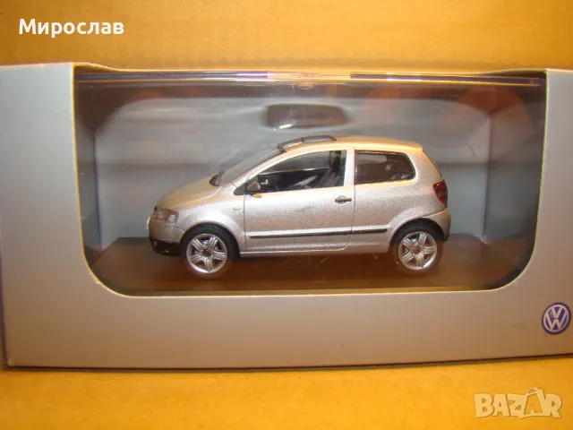 1:43 SCHUCO VW FOX ИГРАЧКА КОЛИЧКА МОДЕЛ, снимка 2 - Колекции - 48483526