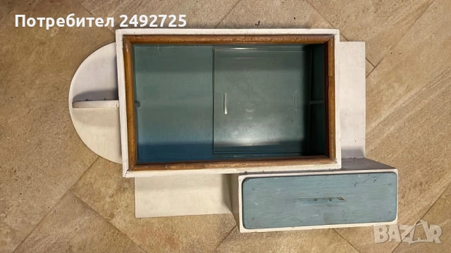 Битови чаши чайник свещник вази аптечка престилки забрадки керамика, снимка 13 - Други ценни предмети - 40290472