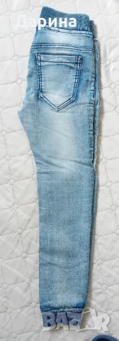 Детски дънки, снимка 2 - Детски панталони и дънки - 37881458