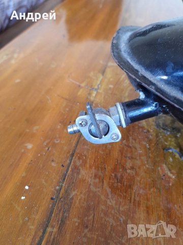 Стар резервоар за мотопед, снимка 4 - Други ценни предмети - 41738568