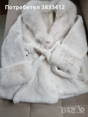 Дамско палтенце, снимка 2 - Палта, манта - 51979961