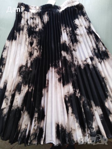 Плисирана пола - нова S и L, снимка 2 - Поли - 41895938