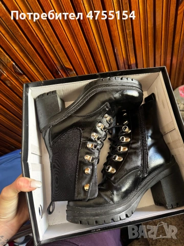 Дамски боти