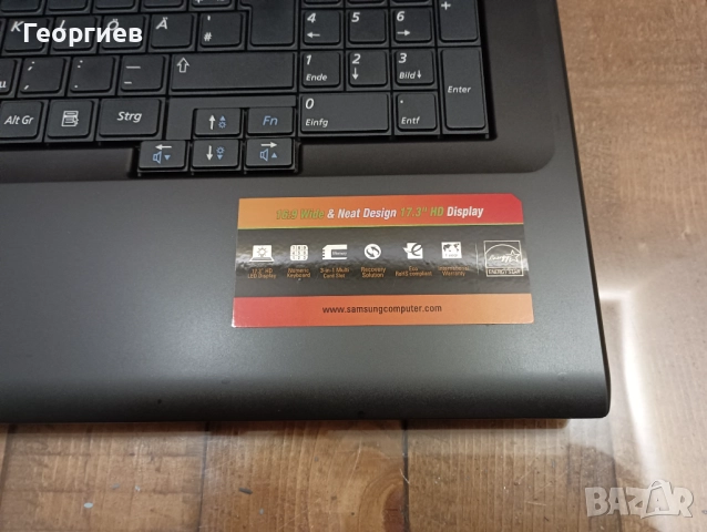 Лаптоп Samsung NP-SE20 / 17,3" , снимка 9 - Лаптопи за дома - 52669959