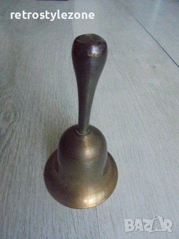 № 8232 Стара месингова камбанка / звънец  , снимка 4 - Други ценни предмети - 51569475