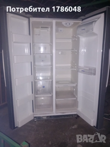 Хладилник с фризер 