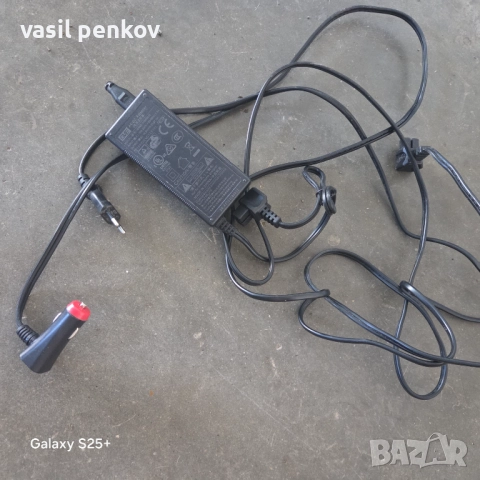 хладилник с фризер Alpicool серия TA 12V/24V/220V, снимка 3 - Хладилници - 52579701