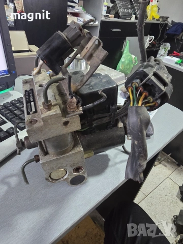 MB668266 / Помпа ABS за Mitsubishi Pajero II SUV (12.1990 – 10.1999)110 000 30270