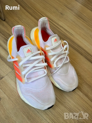 Оригинални маратонки Adidas UltraBoost 22! 40 н, снимка 3 - Маратонки - 39257132