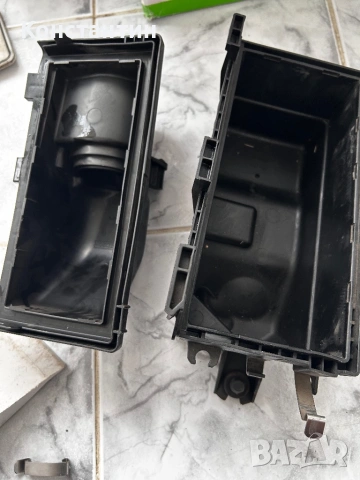 Маркучи на въздуха + дебитомер (MAF) – Mitsubishi Colt 1.5 DI-D 95 к.с., снимка 2 - Части - 53430843