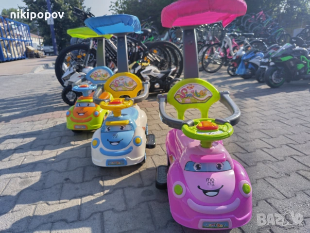 MONI Кола за бутане с дръжка SMILE, снимка 11 - Коли, камиони, мотори, писти - 53564915