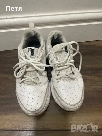 Бели маратонки, снимка 2 - Маратонки - 48812881