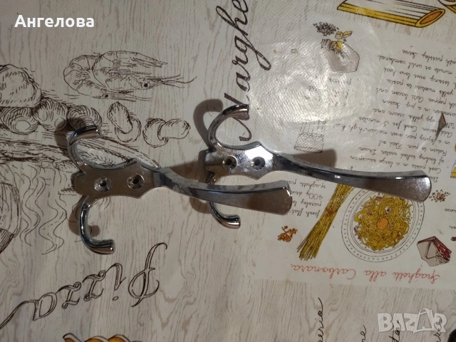 Бронзови закачалки, снимка 10 - Закачалки - 53716126