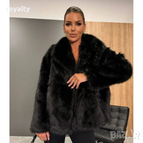 Дамско палто с еко-косъм и голяма яка