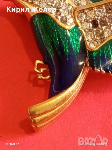 Винтидж брошка Колибри Attwood - Sawyer с 22 карата златно покритие Сваровски  емайл 75081, снимка 4 - Колиета, медальони, синджири - 52571885
