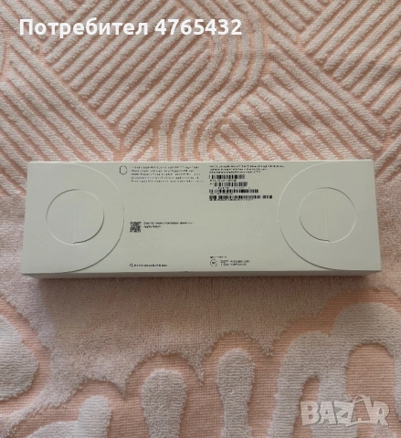 Чисто Нов Apple Часовник SE 2, 44 мм черен , снимка 2 - Смарт часовници - 53857134