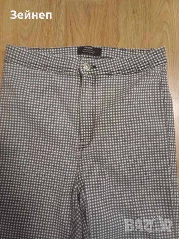 Кариран панталон на Bershka , снимка 3 - Панталони - 51893102