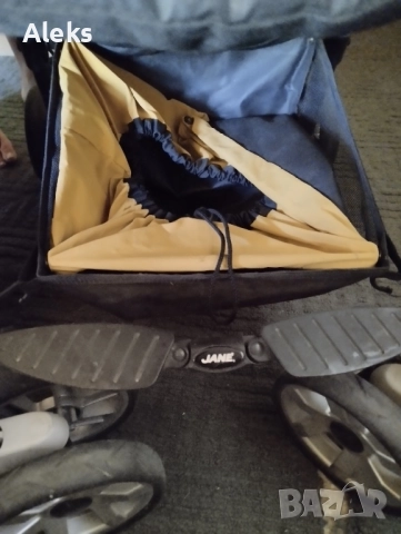 Зимна количка, снимка 3 - Детски колички - 52787405