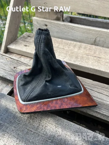 Махагон около лоста и маншон за ауди а4 б6