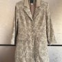 Продавам рокля тип сако -манто , снимка 5