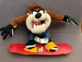 Винтидж плюшена играчка за сноуборд Taz Looney Tunes, снимка 1
