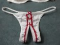 Еротичен комплект от сутиен с отворени чашки колан и изрязана бикина , снимка 5