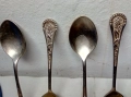 5 СТАРИННИ ДЕБЕЛО ПОСРЕБРЕНИ с Маркировка МК1-А БРОНЗОВИ ЛЪЖИЧКИ с Красива Флорална Орнаментика, снимка 6