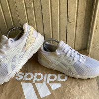 ''Asics Gel Kayano Nylon''оригинални маратонки 42 номер, снимка 1 - Маратонки - 41636462