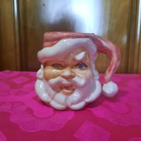Красиви чаши с лика на Дядо Коледа-розово+бяло-200мл. Внос от Германия. , снимка 1 - Чаши - 35767379