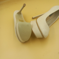 Женски токчета , снимка 4 - Дамски обувки на ток - 44581654