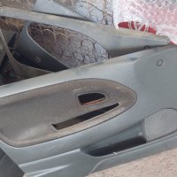 Врати за Volvo V40, S40, снимка 8 - Части - 42038168