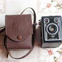 Ретро фотоапарат Agfa Synchro Box, снимка 2 - Антикварни и старинни предмети - 40469726