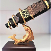 Подарък за 70 г. юбилей - Златна риба с юбилейна бутилка 70 г., снимка 3 - Подаръци за юбилей - 34358413