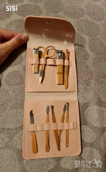 Нов Козметичен комплект за маникюр и педикюр, снимка 1