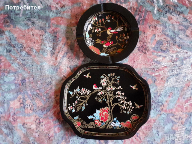 Поднос и пепелник , снимка 1