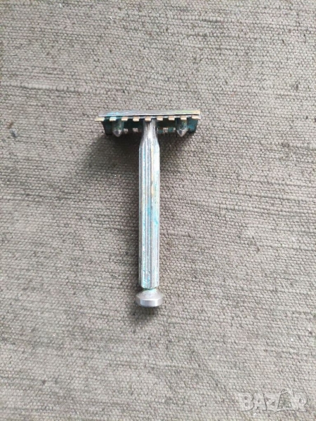 Продавам стара самобръсначка , снимка 1